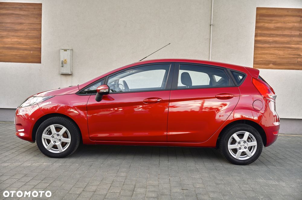 Ford Fiesta 1.25 Champions Edition - 9