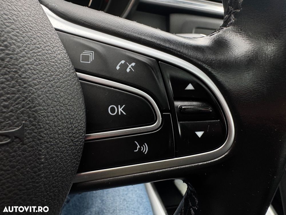 Renault Kadjar Energy dCi 130 Bose Edition - 22