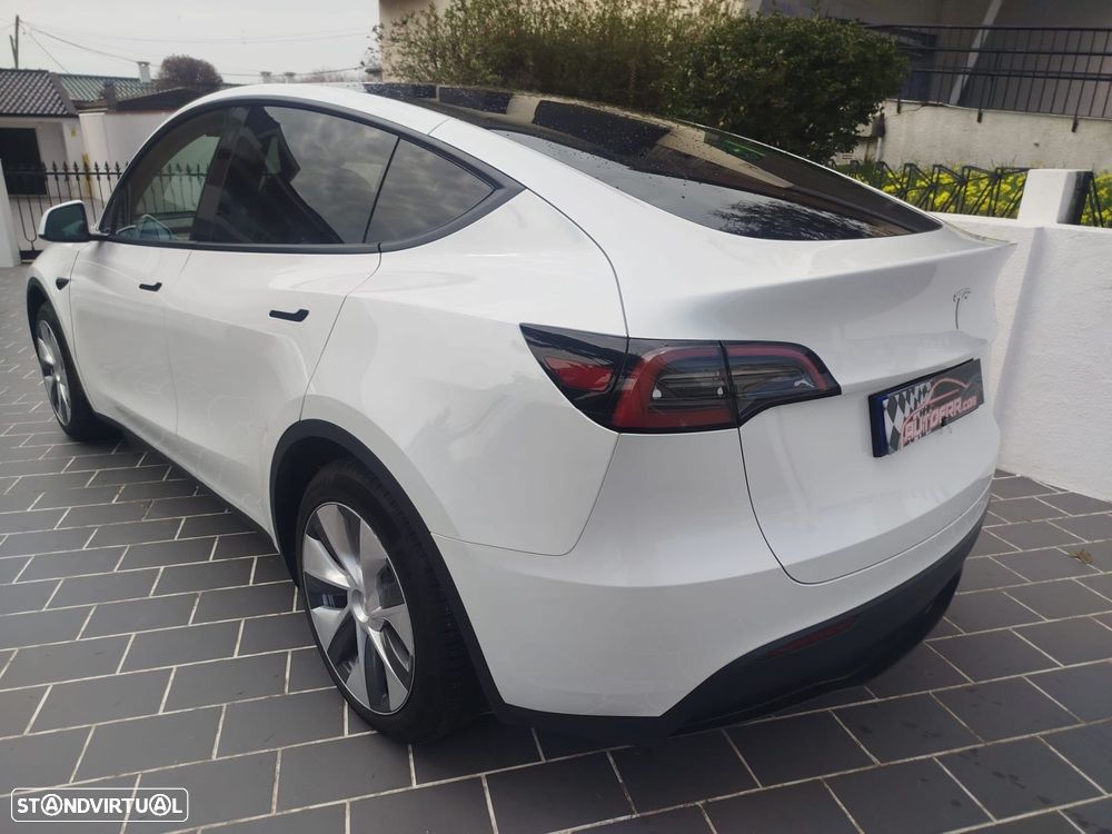 Tesla Model Y Tração Traseira - 28