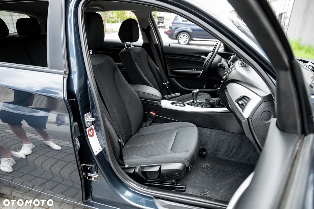 BMW Seria 1 116d EfficientDynamics - 26