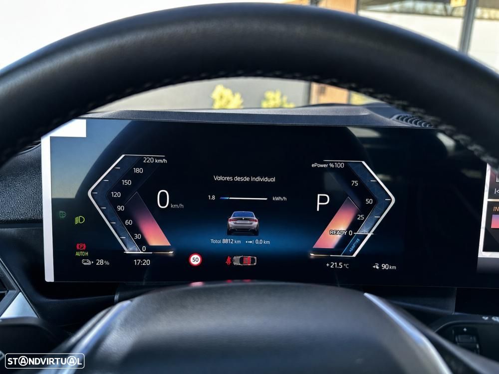 BMW i4 eDrive35 - 24