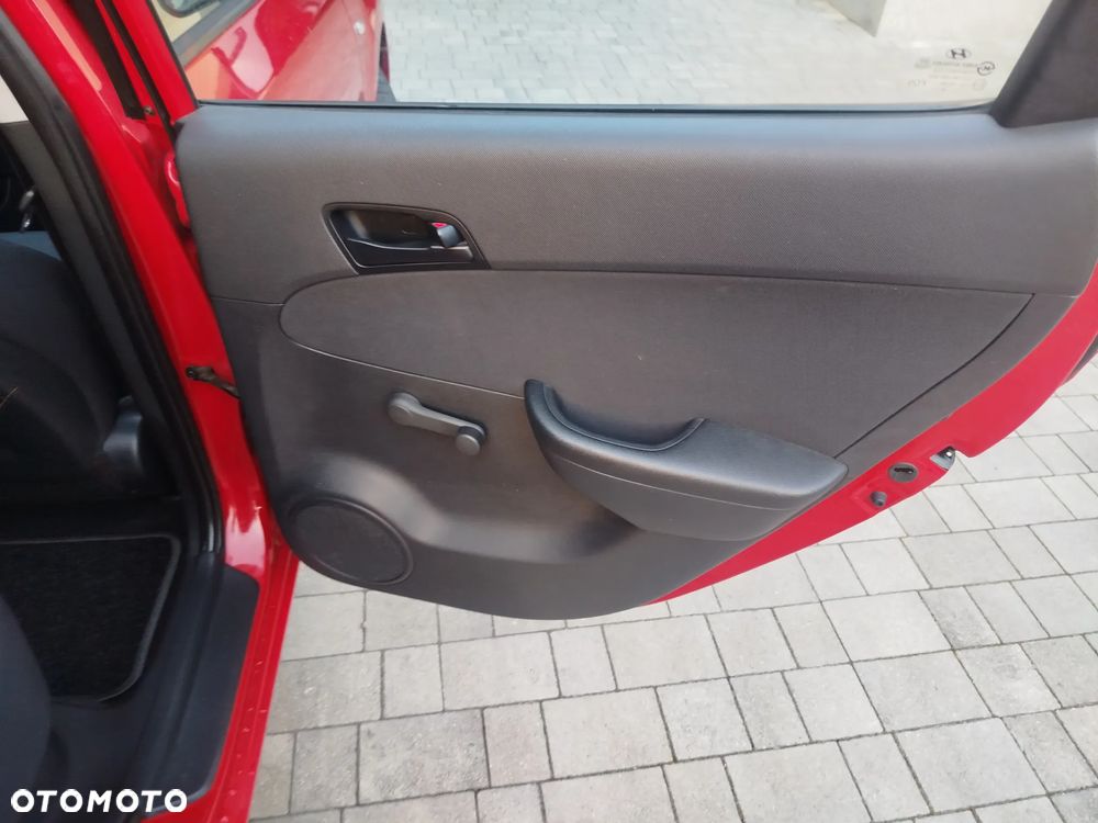 Hyundai i30 1.4 Blue Comfort - 17