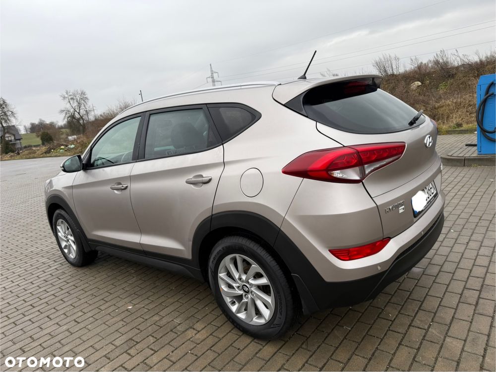 Hyundai Tucson blue 1.6 GDi 2WD Passion - 16
