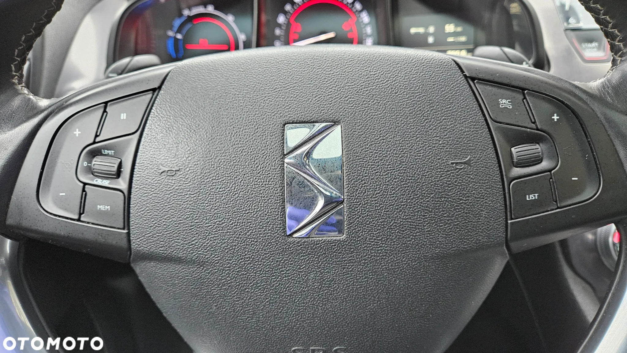 Citroën DS5 2.0 Hybrid4 SportChic - 34