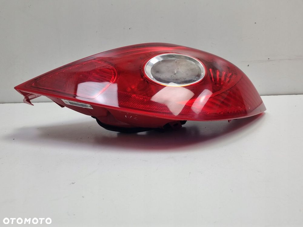 LAMPA PRAWA OPEL CORSA D 3D HTB 06-14r TYLNIA TYLNA prawy tył 13211841 - 7