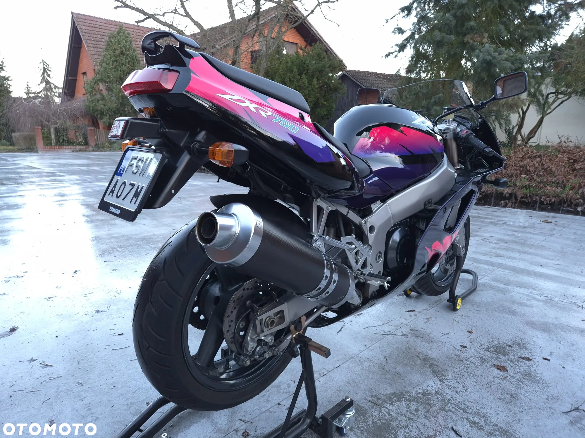 Kawasaki ZXR - 6