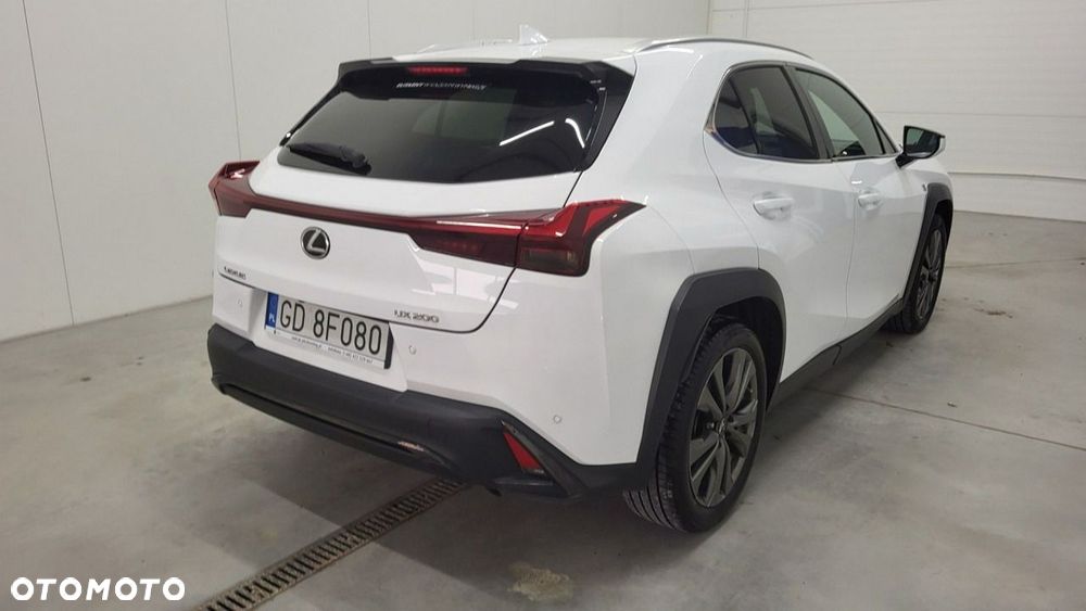 Lexus UX - 6