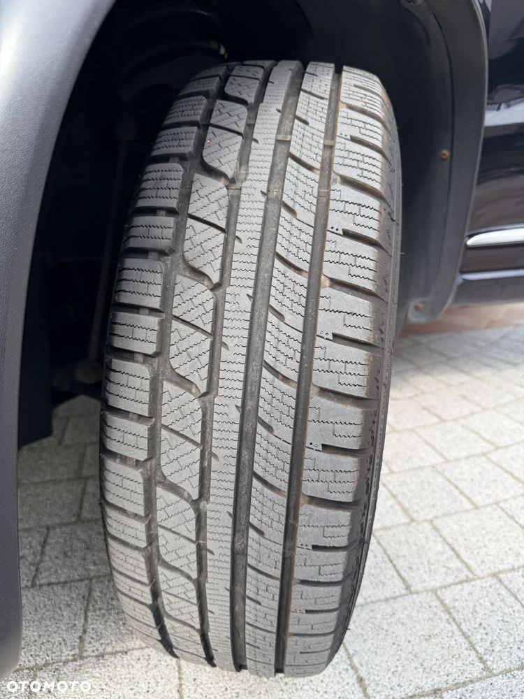 Volkswagen Tiguan 2.0 TDI 4Mot Perfectline R-Style DSG - 40