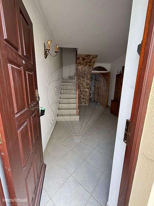 Moradia T2 para venda - Grande imagem: 2/24