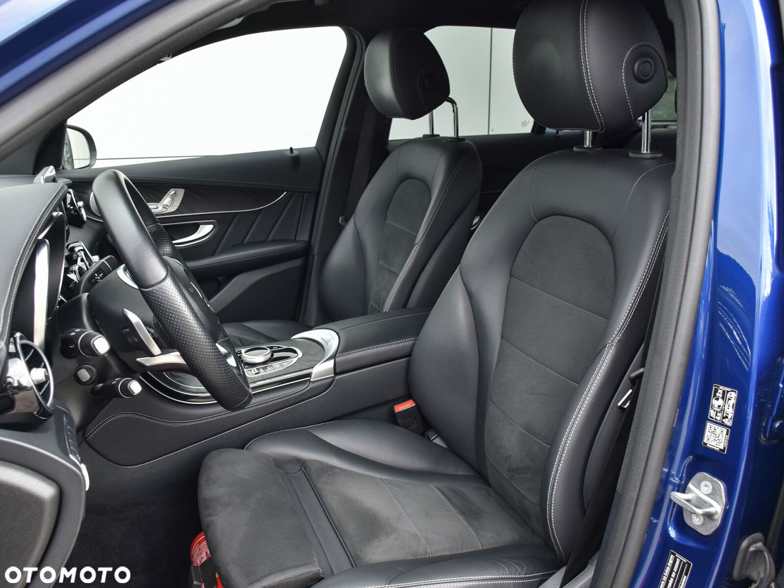 Mercedes-Benz GLC - 26