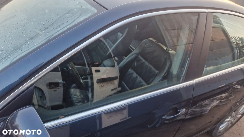 VOLKSWAGEN JETTA 1K5 GOLF V KOMBI  SZYBA DRZWI LEWY PRZÓD - 1