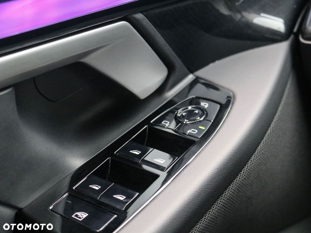 BMW Seria 5 - 24