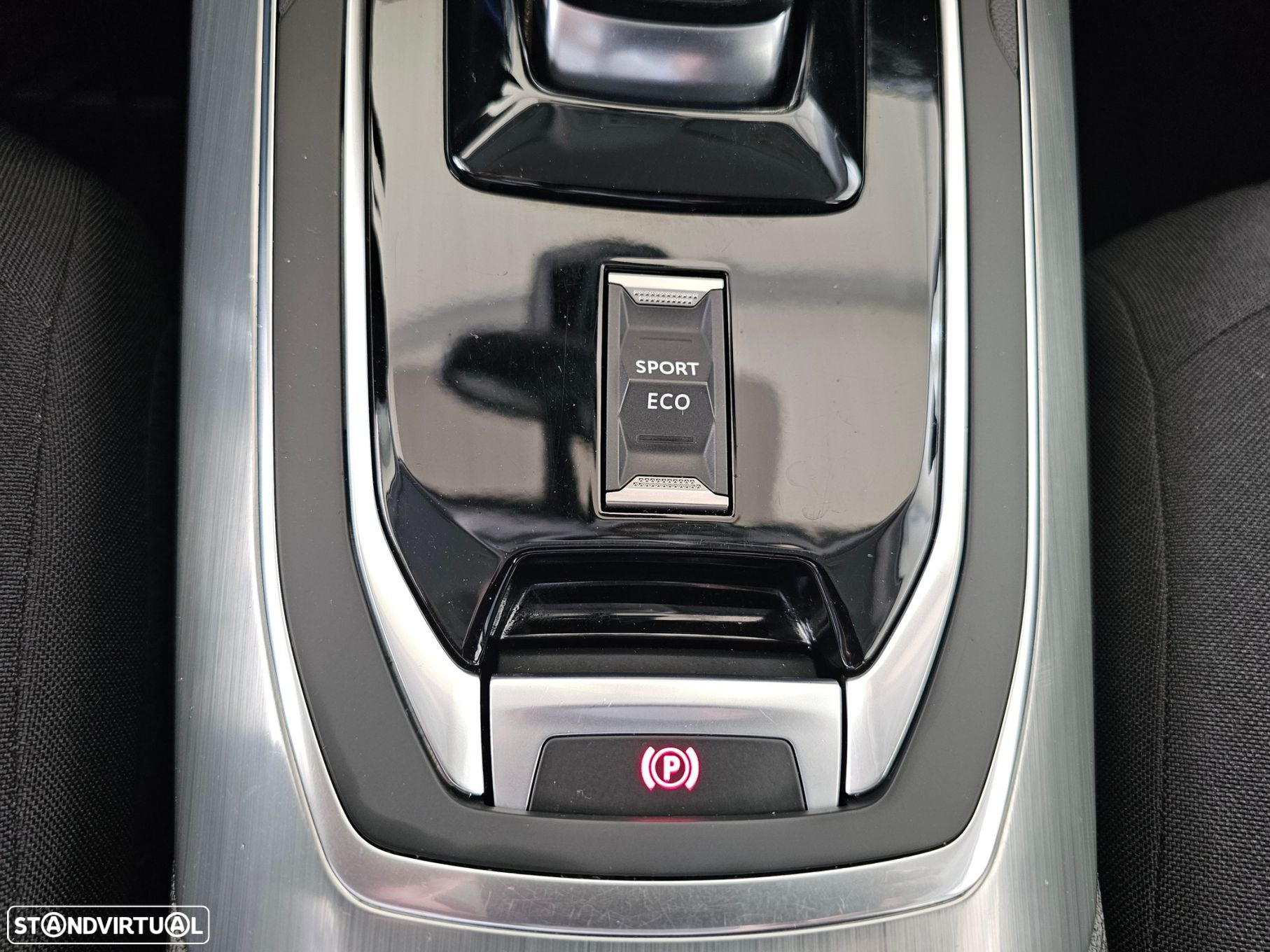 Peugeot 308 PureTech 130 EAT6 Stop & Start Active - 19