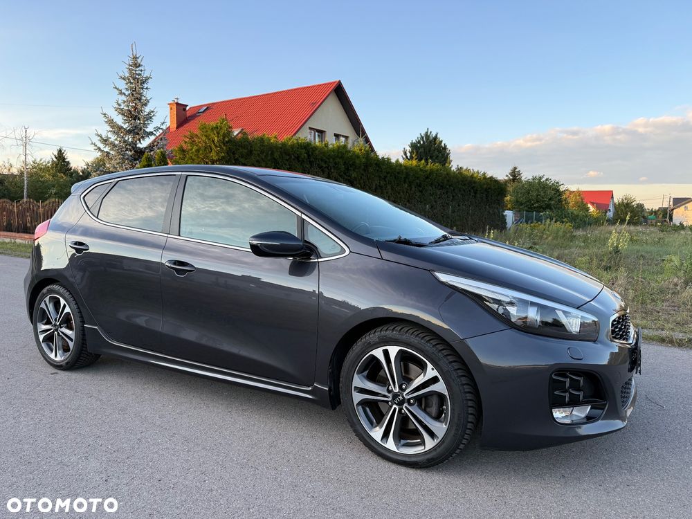 Kia Ceed 1.6 CRDi 136 DCT ISG GT Line - 13