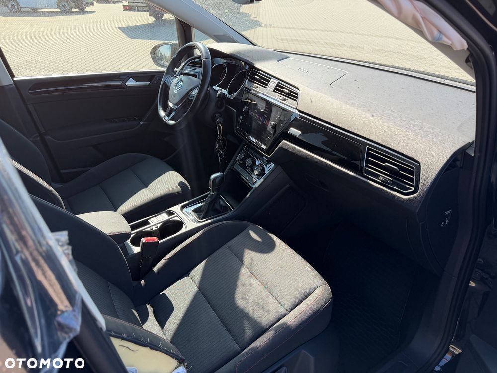 Volkswagen Touran 2.0 TDI BMT Highline DSG - 12