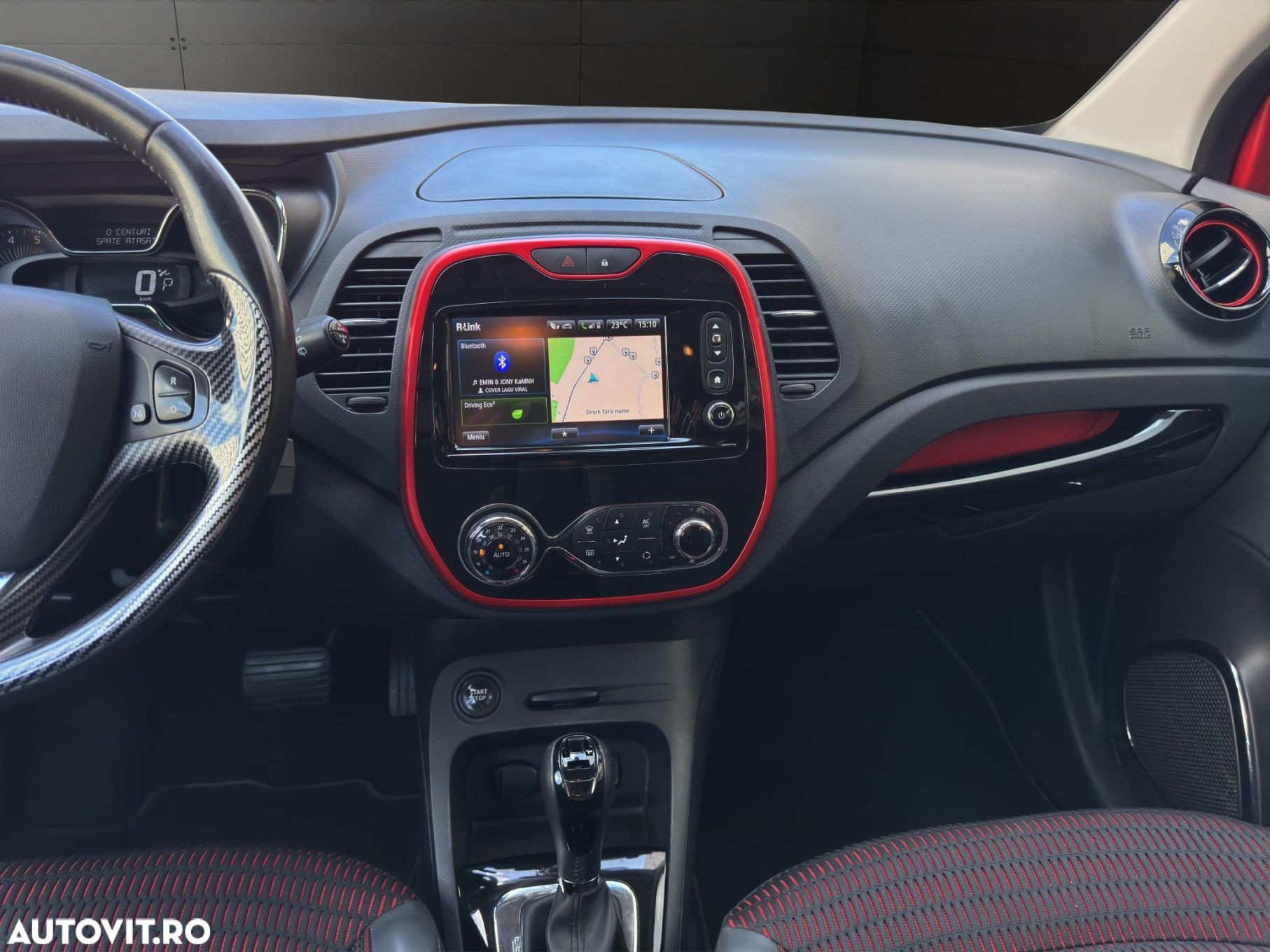 Renault Captur dCi 90 EDC Helly Hansen - 10