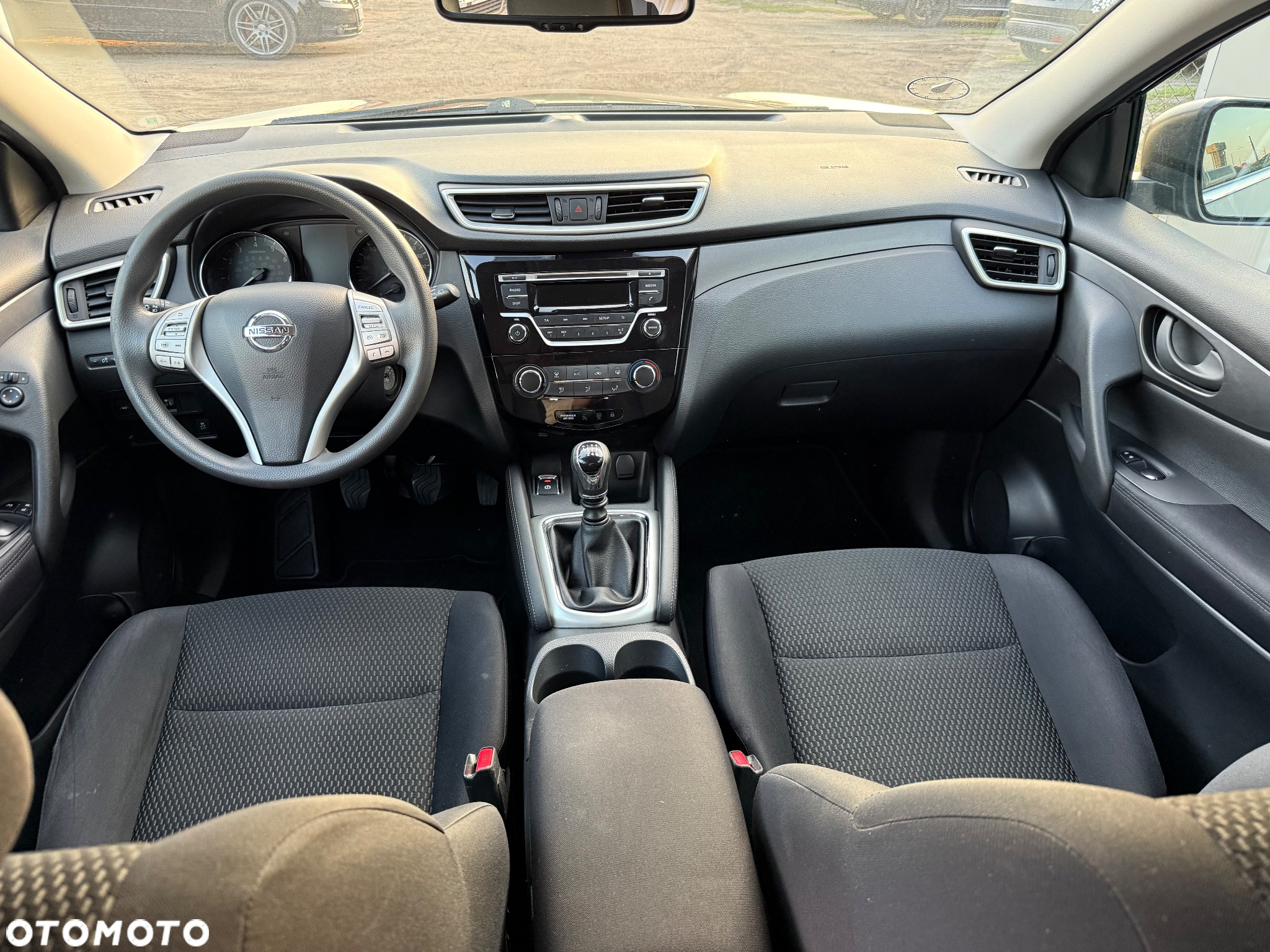 Nissan Qashqai - 15