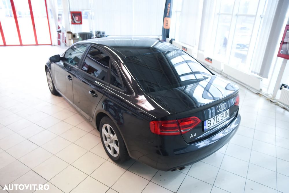 Audi A4 Limuzina 2.0 TDI DPF Attraction - 7