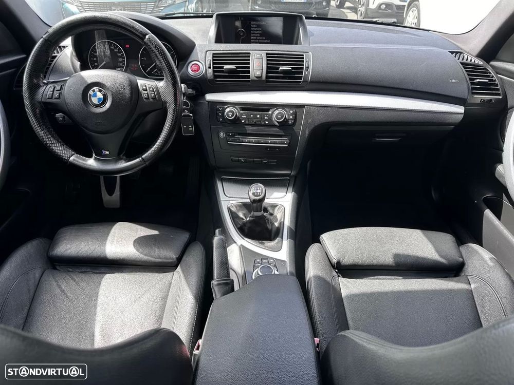 BMW 120 d Limited Edition Lifestyle c/ M Sport Pack - 23