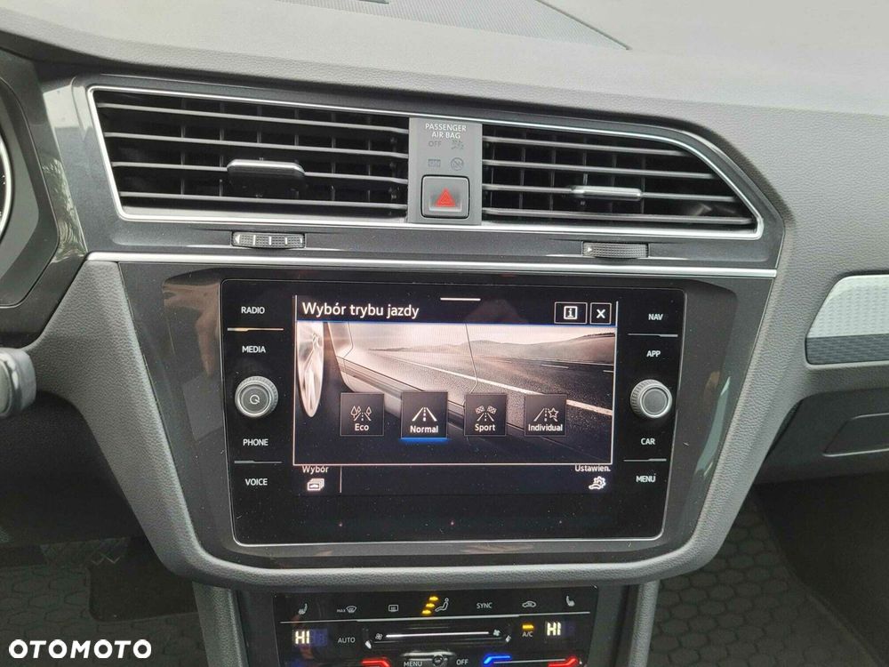 Volkswagen Tiguan 2.0 TSI 4Mot Life DSG - 14