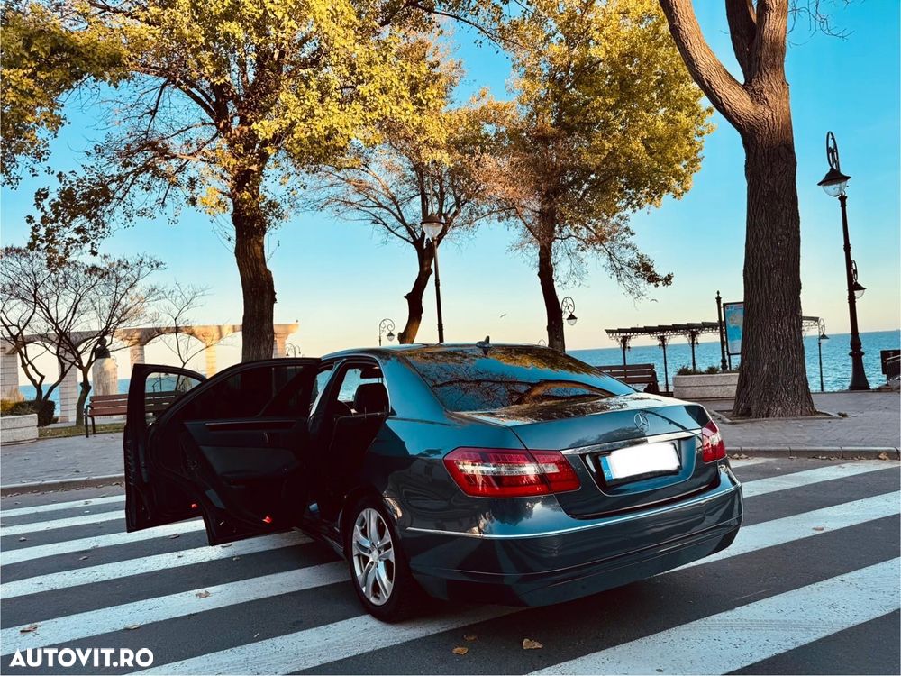 Mercedes-Benz E 200 CDI BlueEfficiency - 31