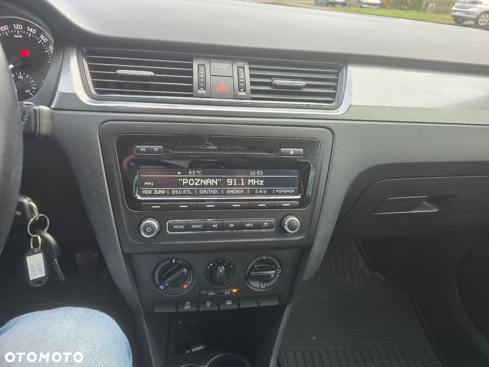 Skoda RAPID 1.2 TSI Ambition - 6