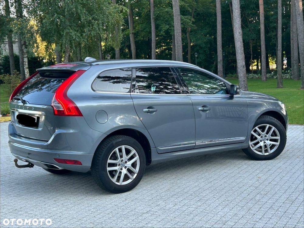 Volvo XC 60 - 4