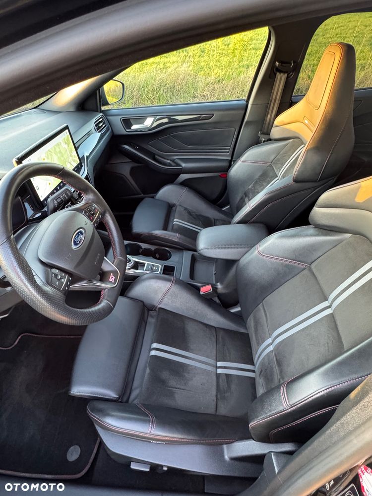 Ford Focus 2.3 EcoBoost ST X - 13