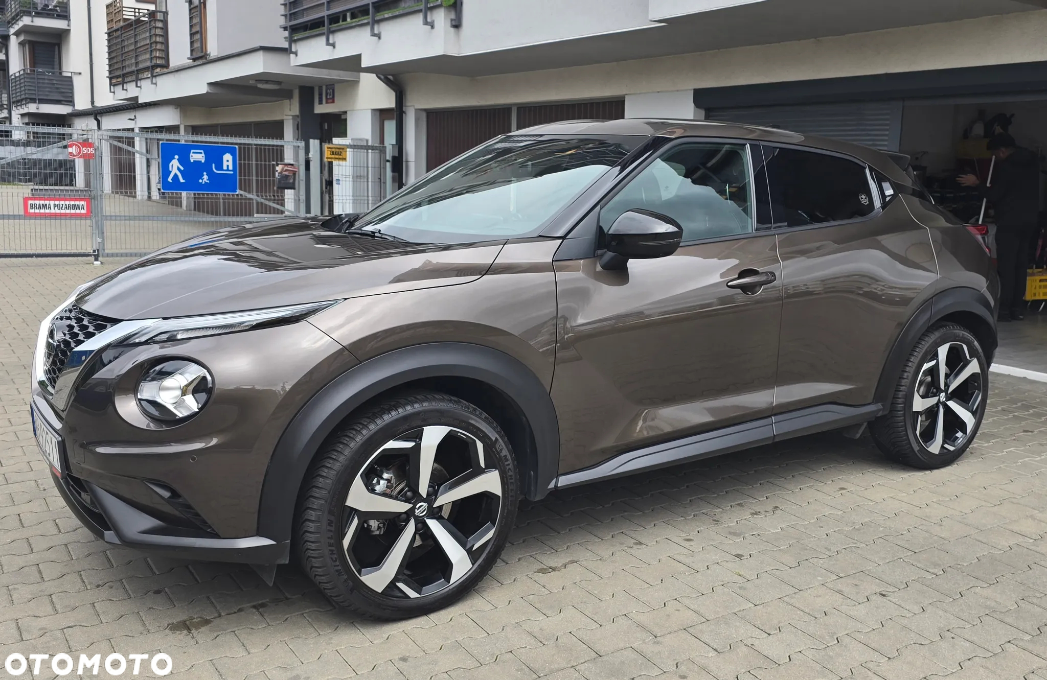 Nissan Juke 1.0 DIG-T Tekna - 5