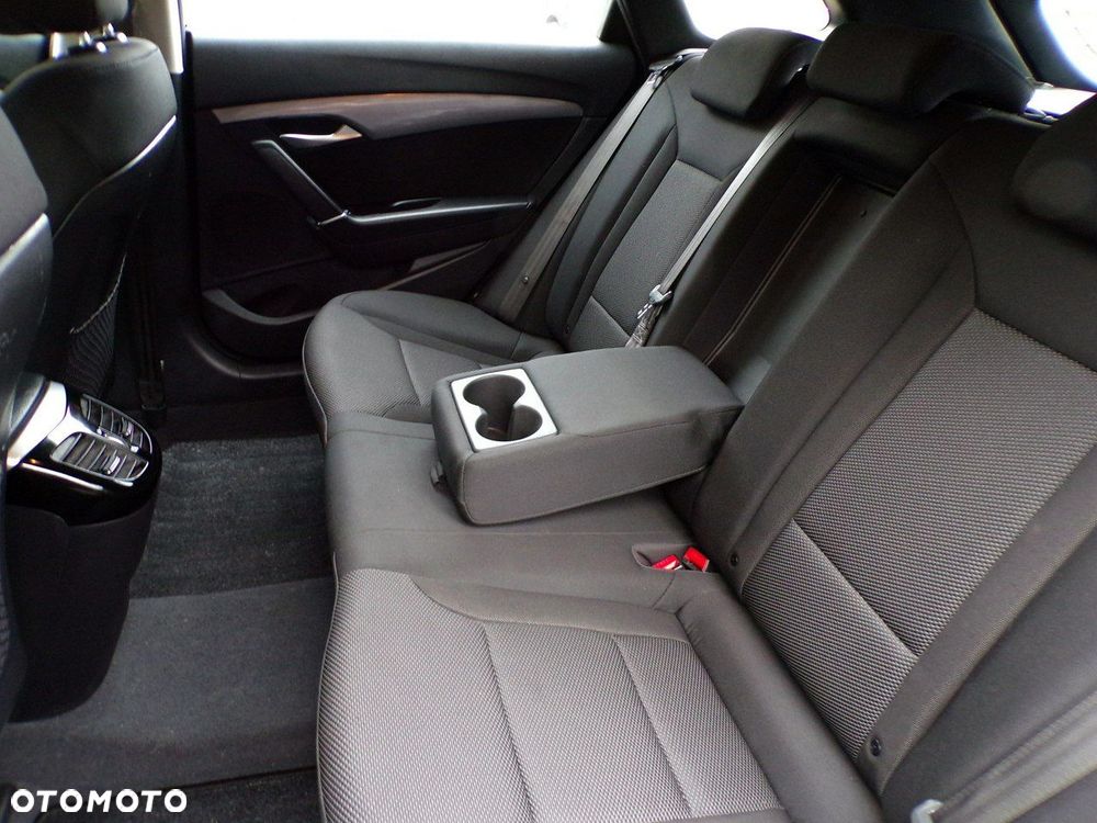 Hyundai i40 1.6 GDI Comfort - 29