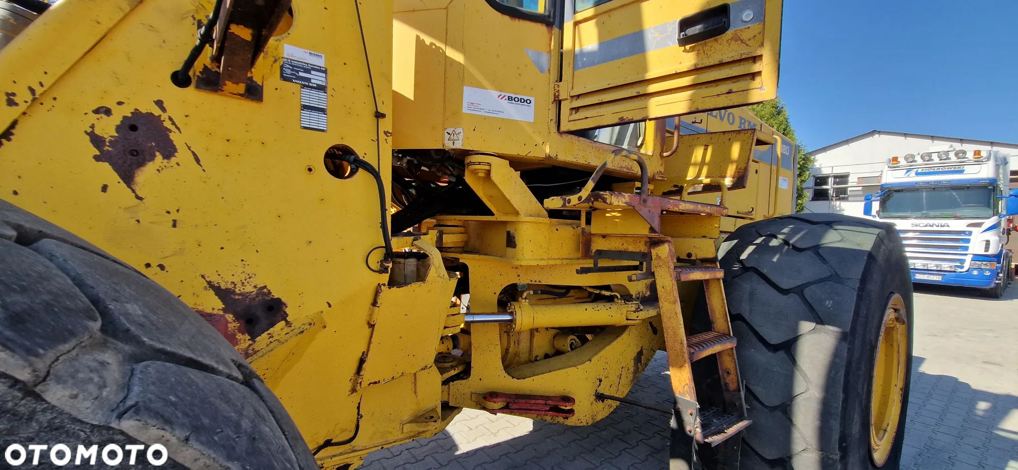 Volvo L 180 - 16