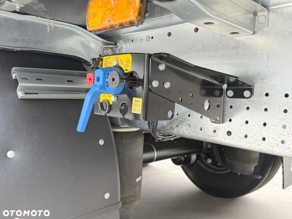 Schmitz Cargobull STANDARD + DACH VARIOS SIMPLE - 30