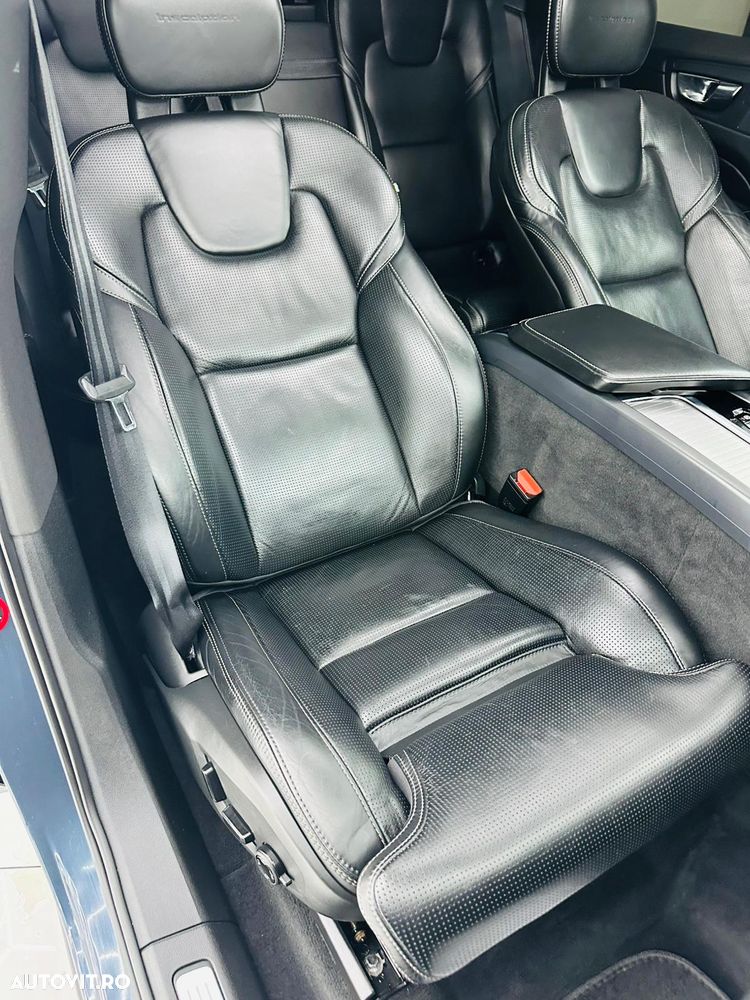 Volvo XC 60 D5 AWD Geartronic Inscription - 25