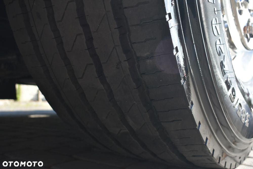 MAN TGX 18.510 // FULL LED  // 6X NOWE OPONY // NAVI // RETARDER // ALUFELFI ALCOA // ZABUDOWY MIĘDZYOSIOWE // SUBOFER // KLIMA POSTOJOWA // XENON // MAXX // - 16