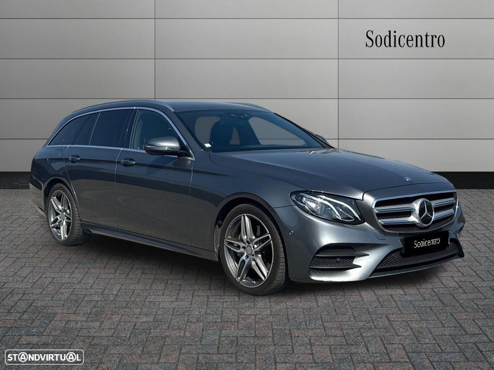 Mercedes-Benz E 220 d AMG 7L - 4