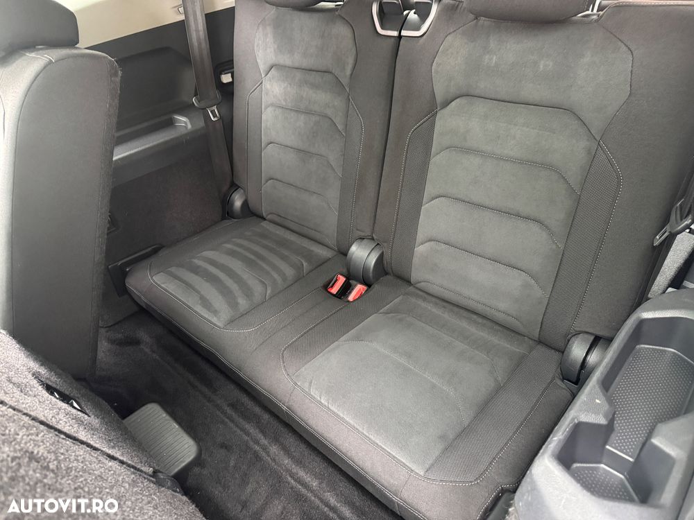 Volkswagen Tiguan - 19