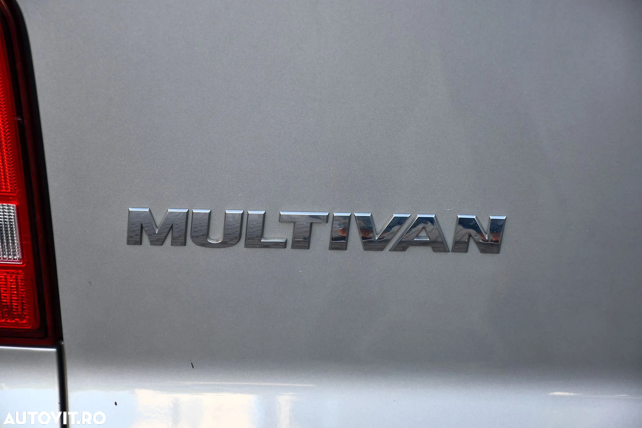 Volkswagen Multivan - 16