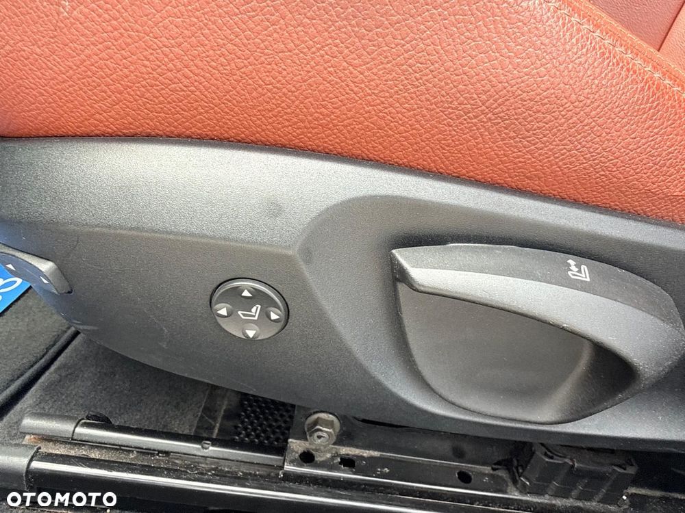 BMW X1 - 19