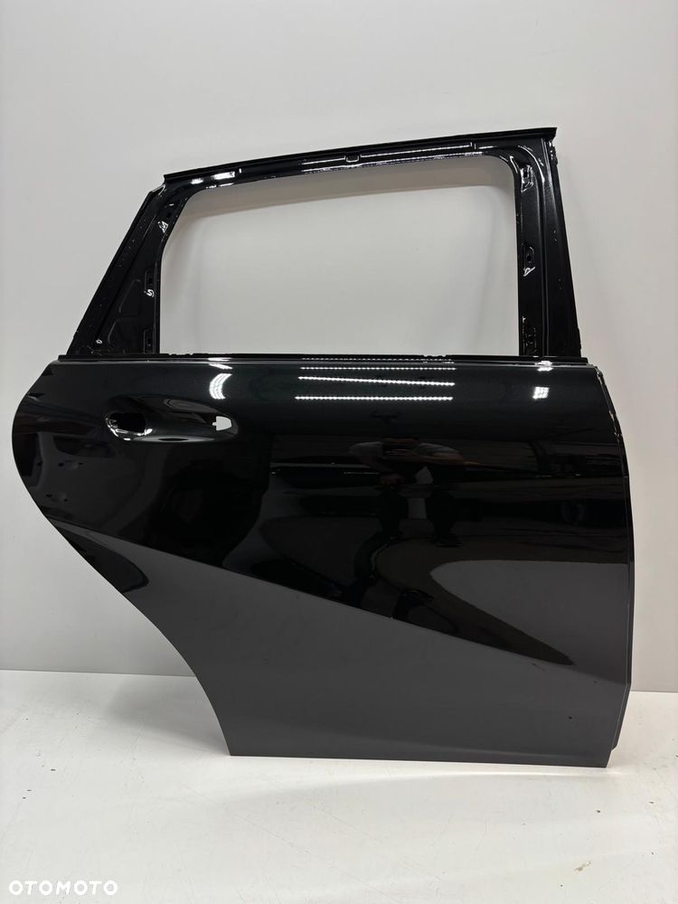 Mercedes B-Klasa 246 W246 Drzwi Prawe Tył Tylne 2467320210 - 1