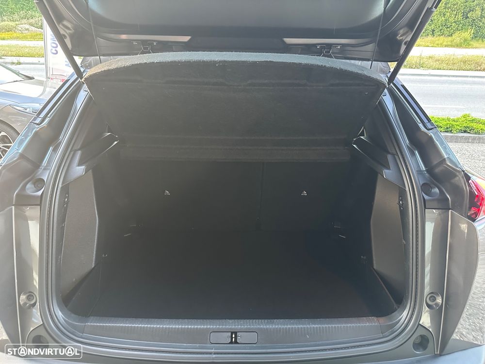 Peugeot 2008 BlueHDi 110 Active Pack - 26