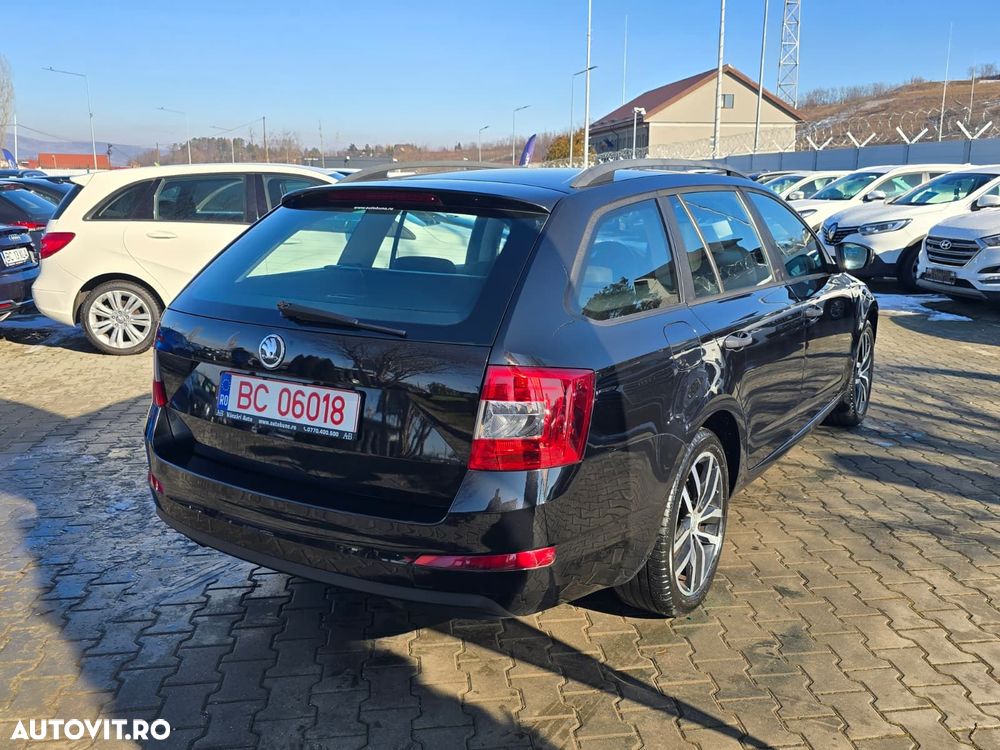 Skoda Octavia 1.6 TDI 4x4 Style - 5
