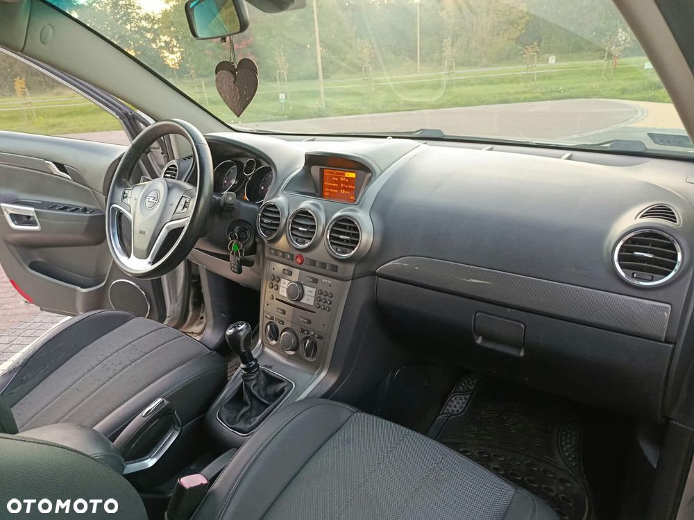 Opel Antara - 8