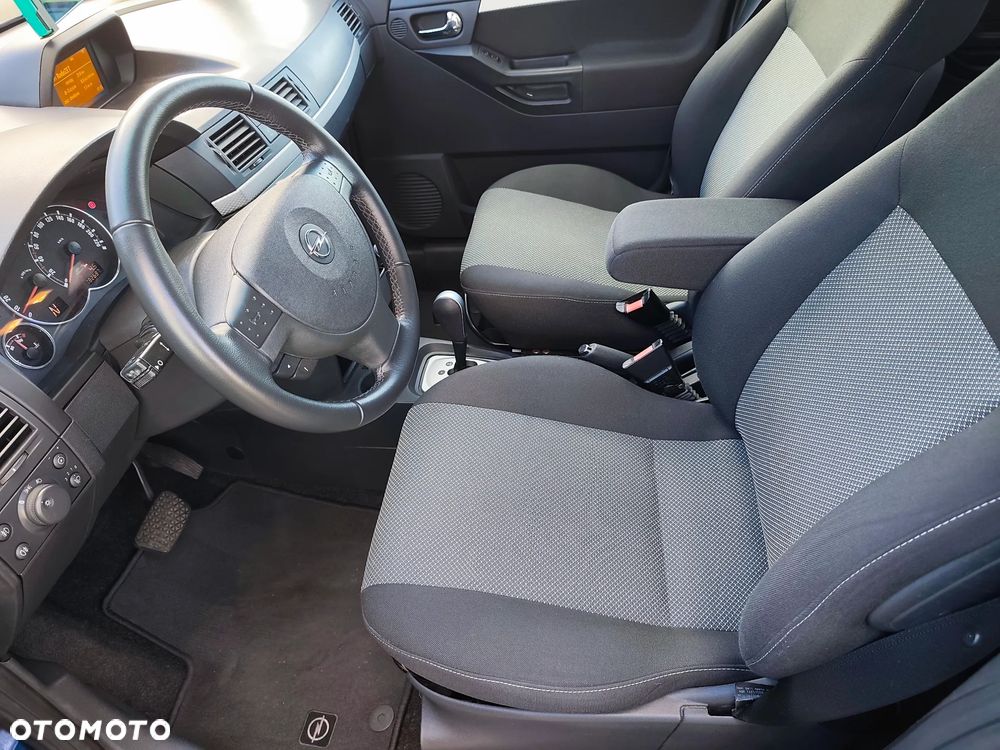 Opel Meriva 1.6 Cosmo MTA - 14