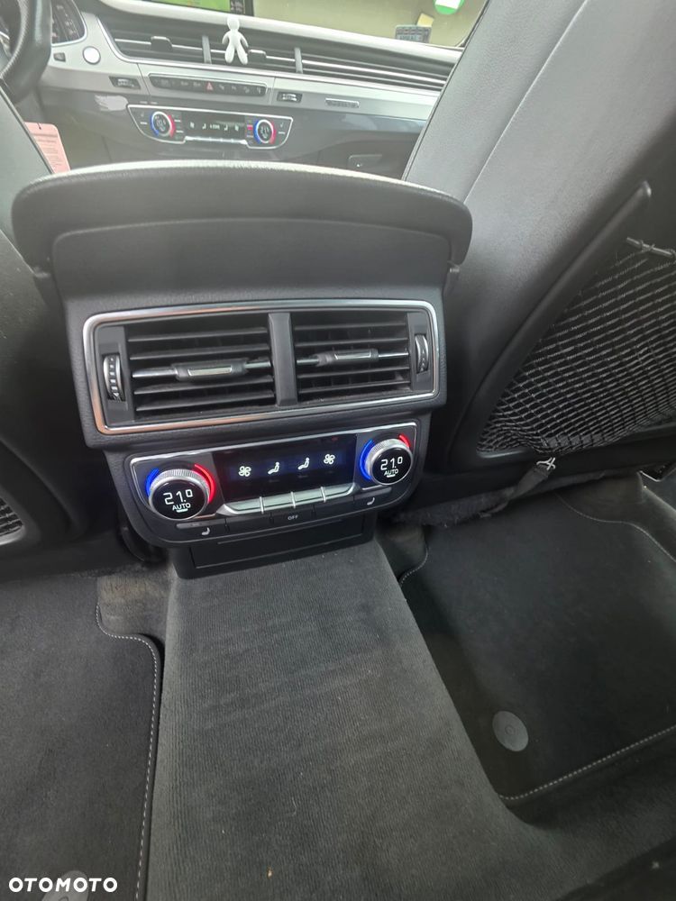 Audi Q7 - 13