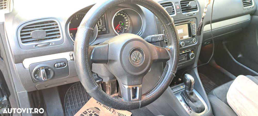 VOLKSWAGEN Golf 2011 — imagine 4