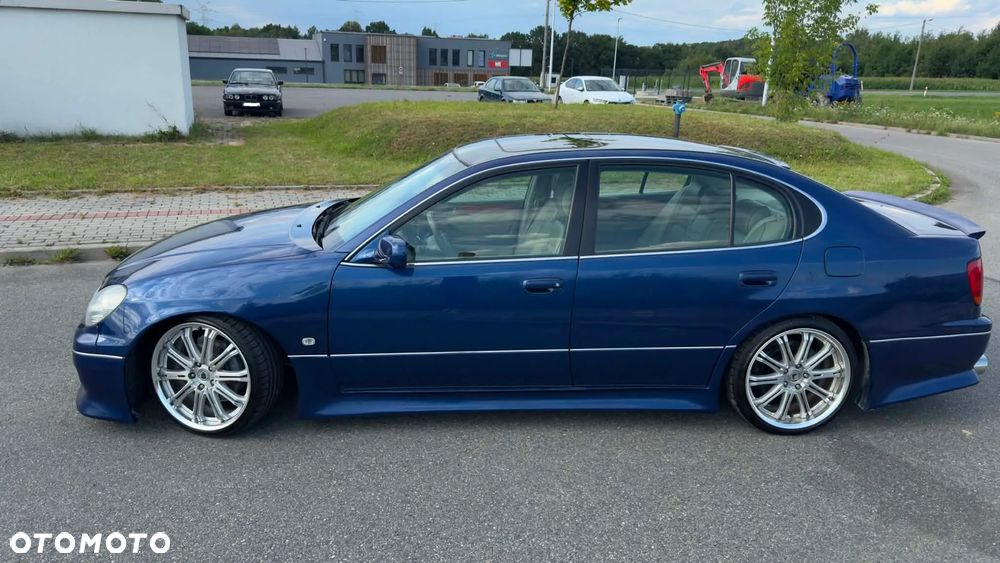 Lexus GS - 5