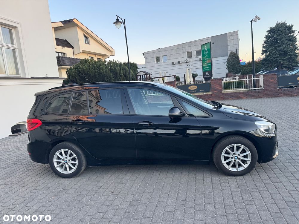 BMW Seria 2 216d GT Sport Line - 7
