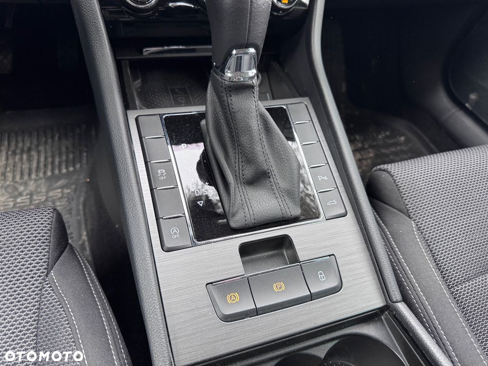 Skoda Superb 2.0 TSI Style DSG - 34