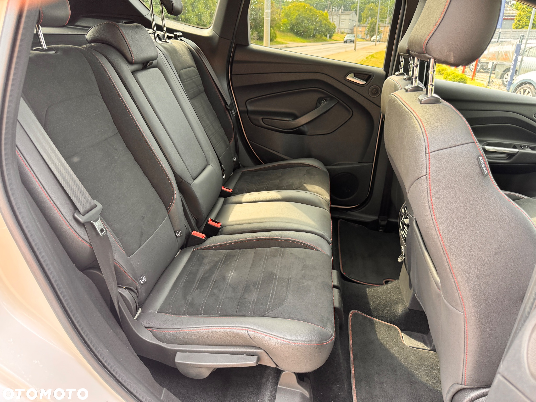 Ford Kuga 1.5 EcoBoost 4x4 ST-Line - 19