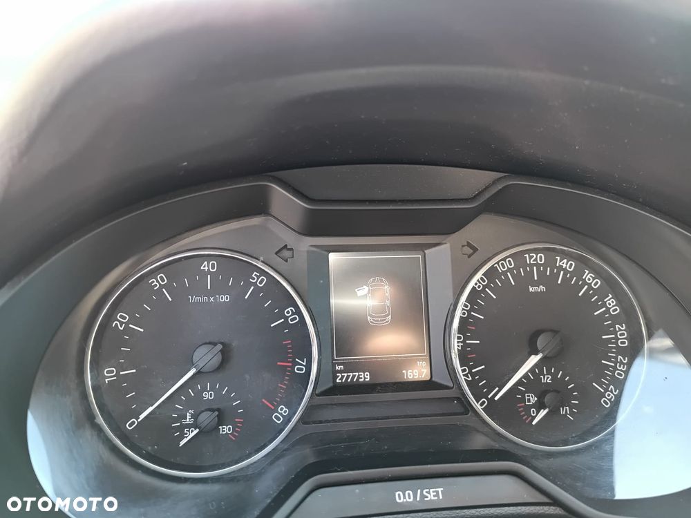 Skoda Octavia 1.4 TSI Ambition - 6